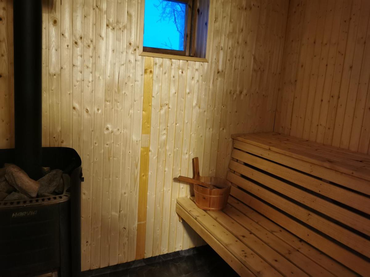 Arctic Gourmet Cabin Кіруна Екстер'єр фото