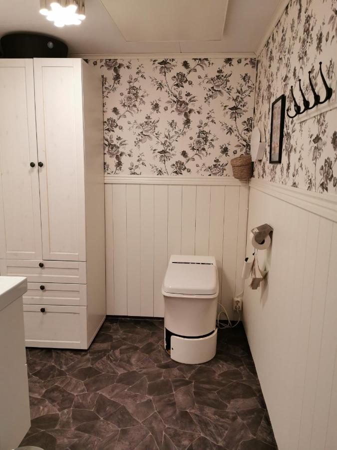 Arctic Gourmet Cabin Кіруна Екстер'єр фото